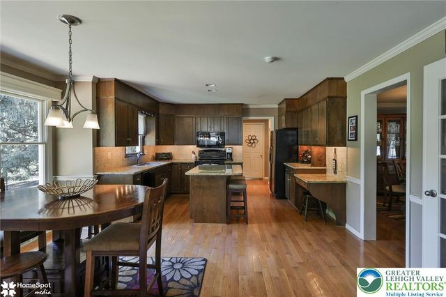 2205 North Pewter Drive, Lower Macungie Twp, PA 18062