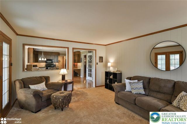 2205 North Pewter Drive, Lower Macungie Twp, PA 18062