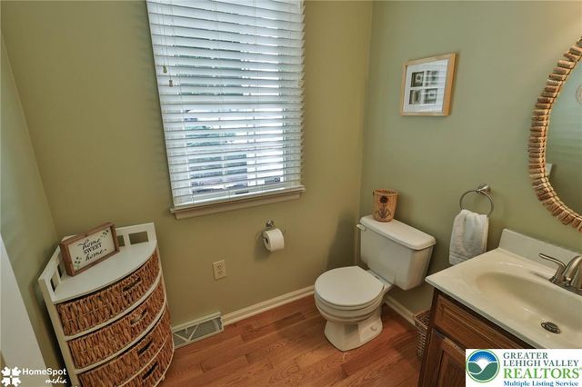 2205 North Pewter Drive, Lower Macungie Twp, PA 18062