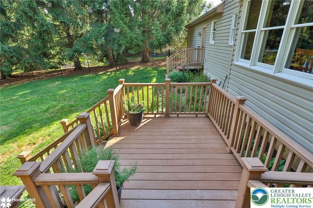 2205 North Pewter Drive, Lower Macungie Twp, PA 18062
