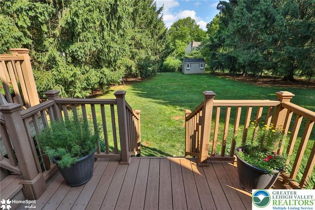 2205 North Pewter Drive, Lower Macungie Twp, PA 18062