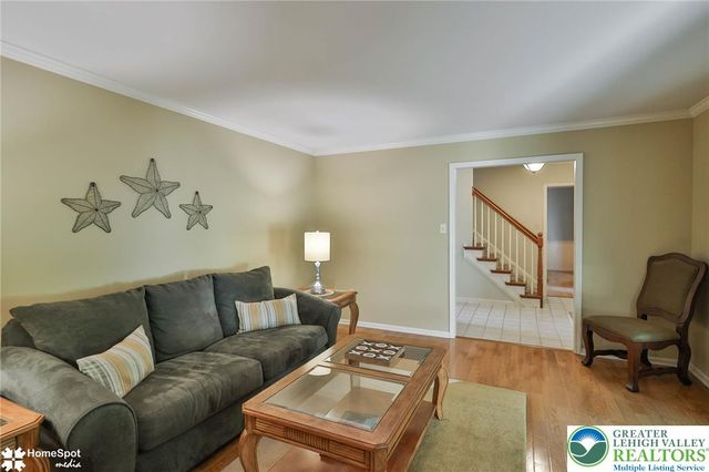 2205 North Pewter Drive, Lower Macungie Twp, PA 18062