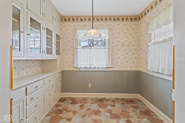 5120 E Pleasant Run Parkway North Drive, Indianapolis, IN 46219