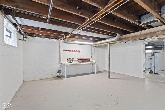 5120 E Pleasant Run Parkway North Drive, Indianapolis, IN 46219