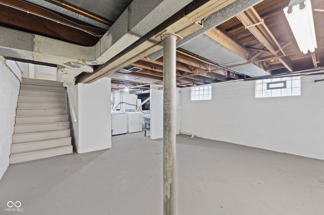 5120 E Pleasant Run Parkway North Drive, Indianapolis, IN 46219