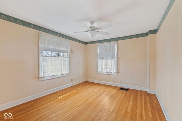 5120 E Pleasant Run Parkway North Drive, Indianapolis, IN 46219