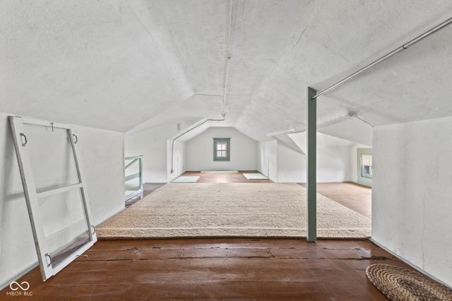 5120 E Pleasant Run Parkway North Drive, Indianapolis, IN 46219