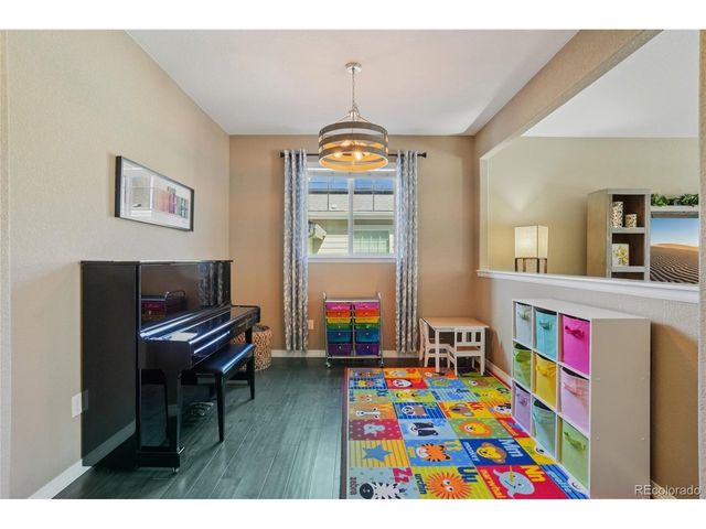 6008 Lynx Creek Cir, Erie, CO 80516