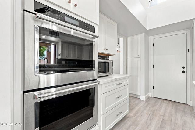 8405 E TURQUOISE Avenue, Scottsdale, AZ 85258