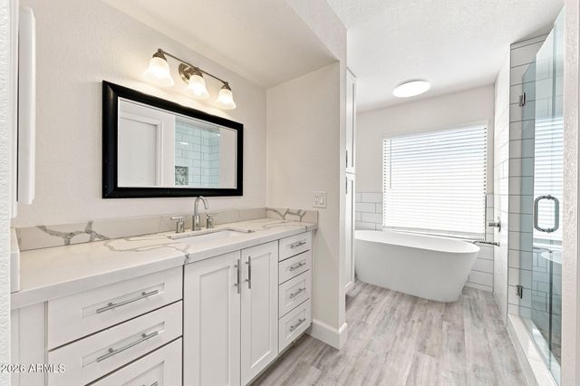 8405 E TURQUOISE Avenue, Scottsdale, AZ 85258