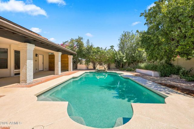 8405 E TURQUOISE Avenue, Scottsdale, AZ 85258