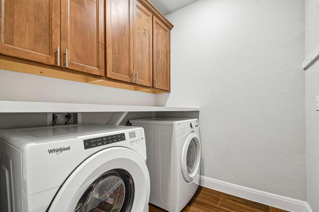 360 Mendocino LN, Austin, TX 78737