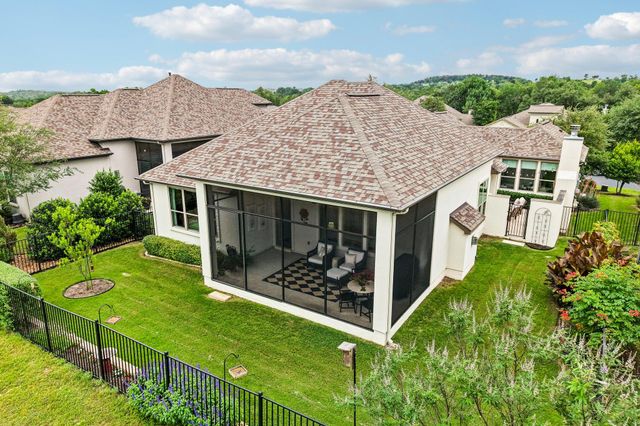 360 Mendocino LN, Austin, TX 78737