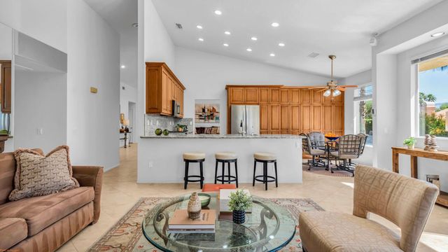 402 Cypress Point Drive, Palm Desert, CA 92211