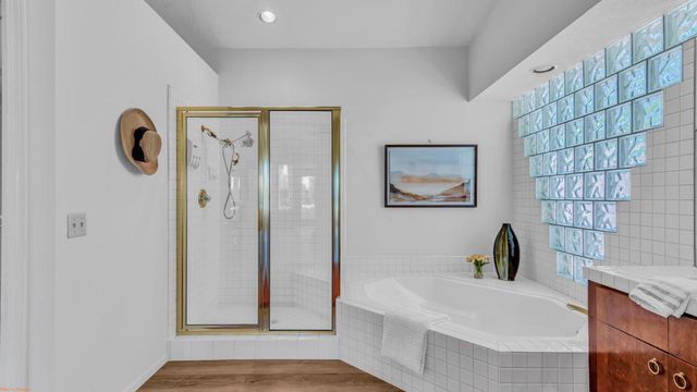 402 Cypress Point Drive, Palm Desert, CA 92211
