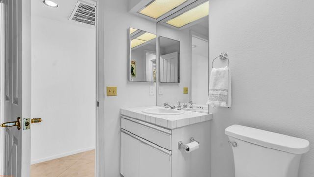 402 Cypress Point Drive, Palm Desert, CA 92211