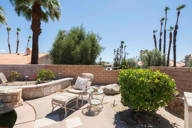 402 Cypress Point Drive, Palm Desert, CA 92211