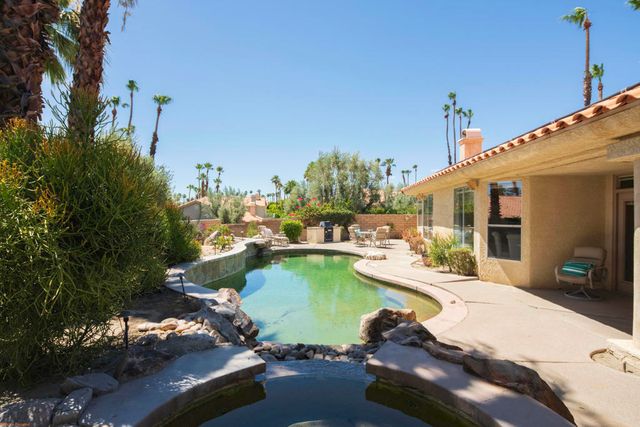 402 Cypress Point Drive, Palm Desert, CA 92211