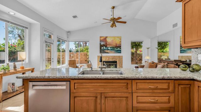 402 Cypress Point Drive, Palm Desert, CA 92211