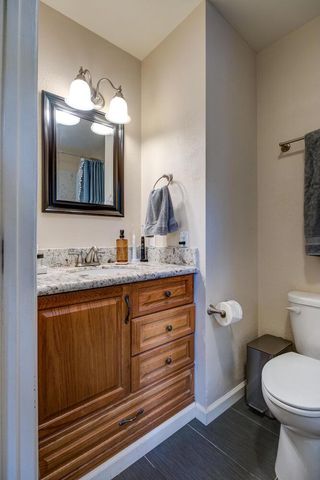 21480 Consolation St, Volcano, CA 95689