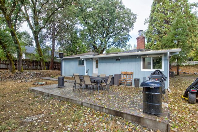 21480 Consolation St, Volcano, CA 95689