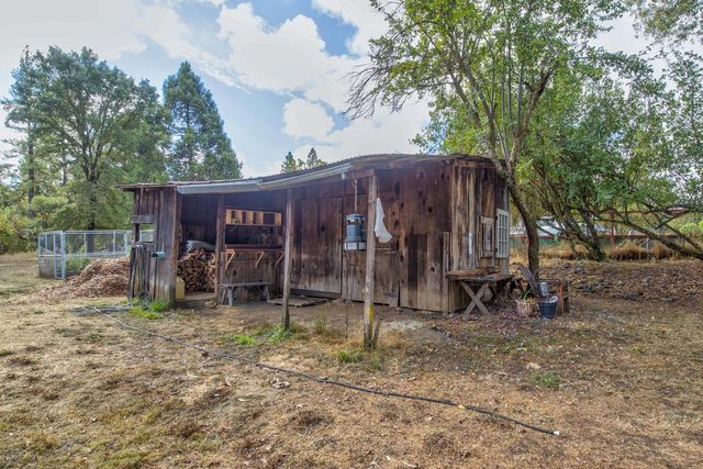 21480 Consolation St, Volcano, CA 95689