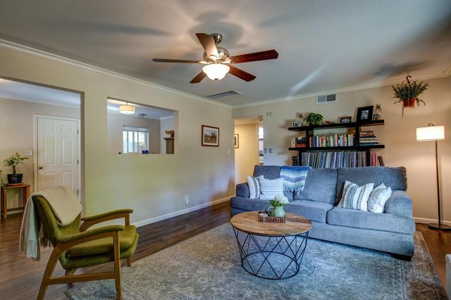 21480 Consolation St, Volcano, CA 95689