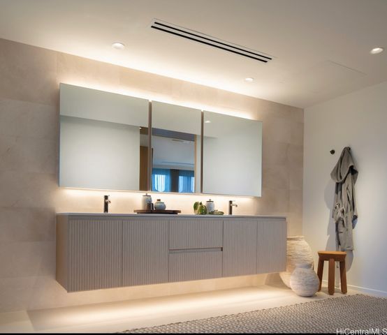 333 Ward Avenue 3511, Honolulu, HI 96814