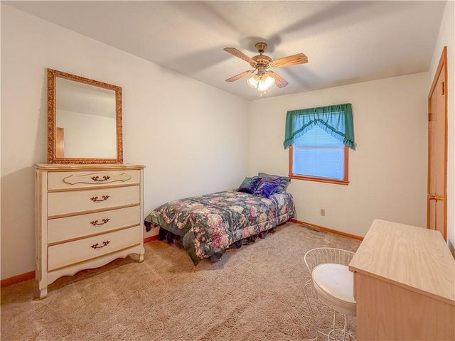 107 Collette Street, Excelsior Springs, MO 64024