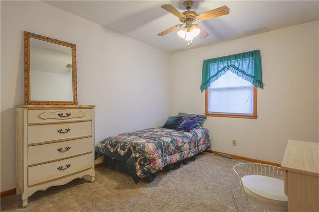 107 Collette Street, Excelsior Springs, MO 64024