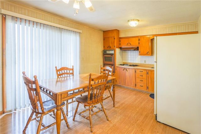 107 Collette Street, Excelsior Springs, MO 64024