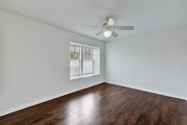 3209 Whatley Drive, Garland, TX 75043