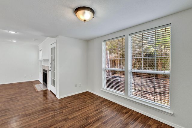 3209 Whatley Drive, Garland, TX 75043