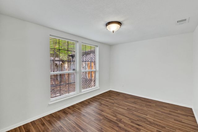 3209 Whatley Drive, Garland, TX 75043