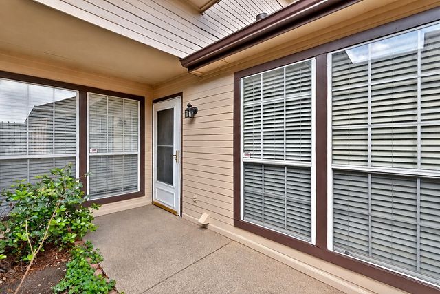 3209 Whatley Drive, Garland, TX 75043