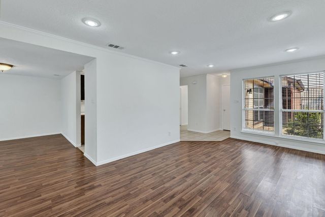 3209 Whatley Drive, Garland, TX 75043