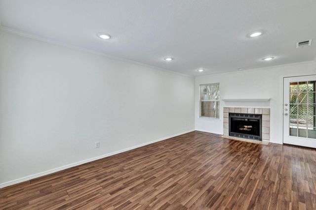 3209 Whatley Drive, Garland, TX 75043