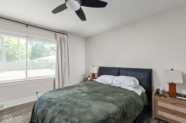 10605 Penn Drive, Carmel, IN 46280