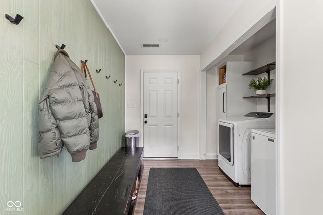 10605 Penn Drive, Carmel, IN 46280