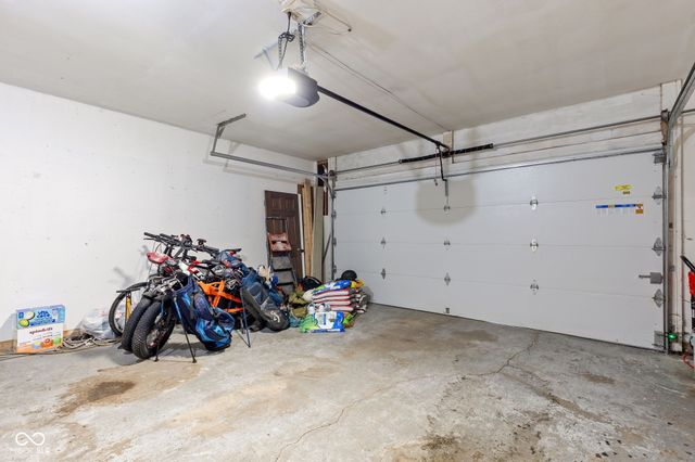 10605 Penn Drive, Carmel, IN 46280