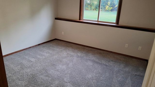 2243 N Silverdale St, Andover, KS 67002