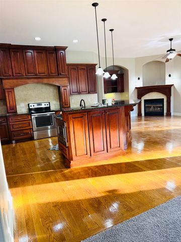 2243 N Silverdale St, Andover, KS 67002