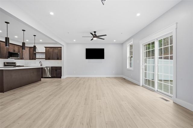 2339 Old Greentree Rd, Scott Twp, PA 15106