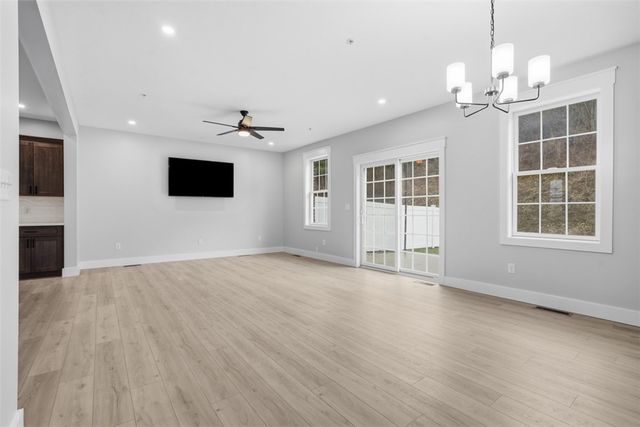 2339 Old Greentree Rd, Scott Twp, PA 15106