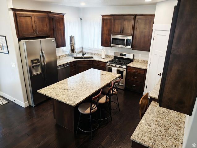 2622 OAKRIDGE DR, Spanish Fork, UT 84660