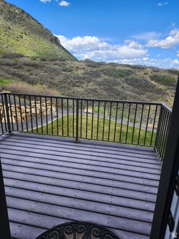 2622 OAKRIDGE DR, Spanish Fork, UT 84660