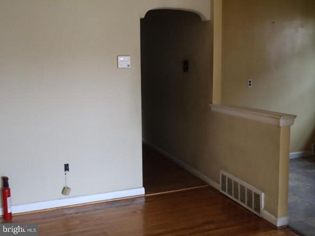 749 CINNAMINSON ST, Philadelphia, PA 19128