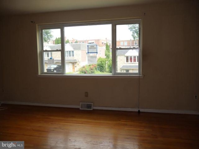 749 CINNAMINSON ST, Philadelphia, PA 19128