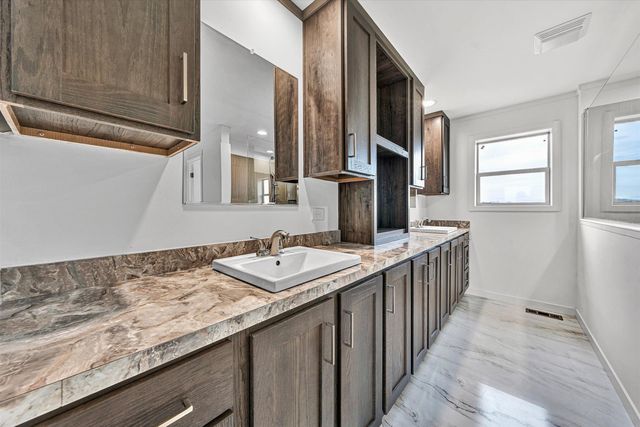 2227 Hendricks Store RD, Moneta, VA 24121