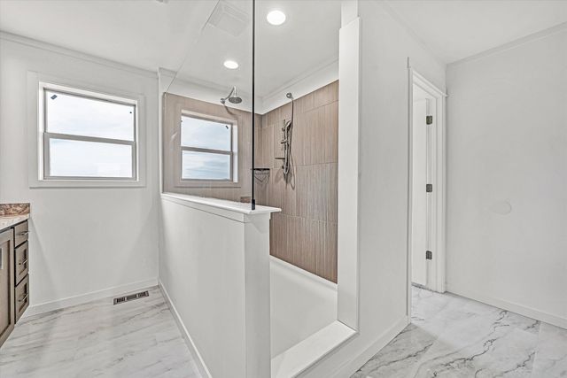 2227 Hendricks Store RD, Moneta, VA 24121